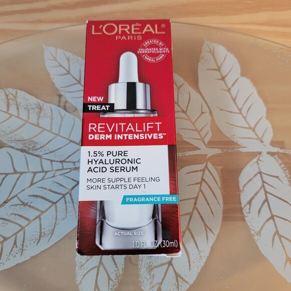 L'Oréal Paris Revitalift Derm Intensives, 1.5% Pure Hyaluronic Acid Serum NWOT - Picture 1 of 6